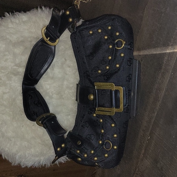 Elegant Black Bag - Picture 3 of 8